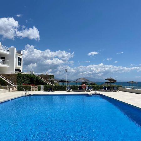 Sunshine Beach Front Complex, Wifi, Modern Касарес Экстерьер фото