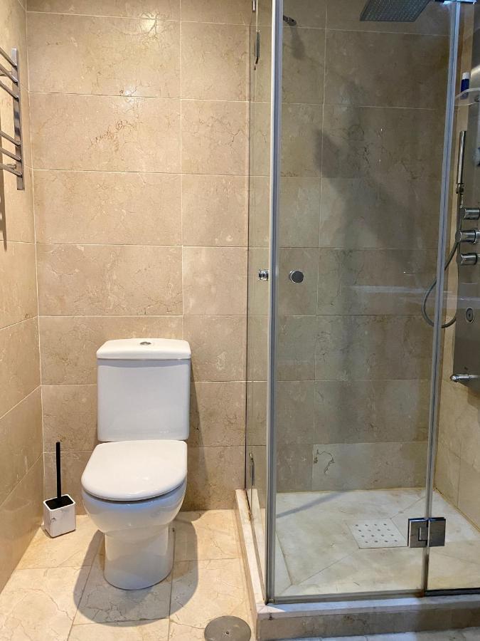 Sunshine Beach Front Complex, Wifi, Modern Касарес Экстерьер фото