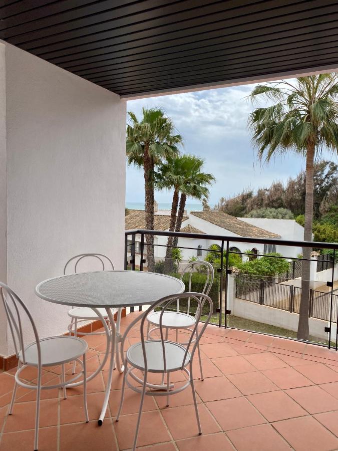 Sunshine Beach Front Complex, Wifi, Modern Касарес Экстерьер фото
